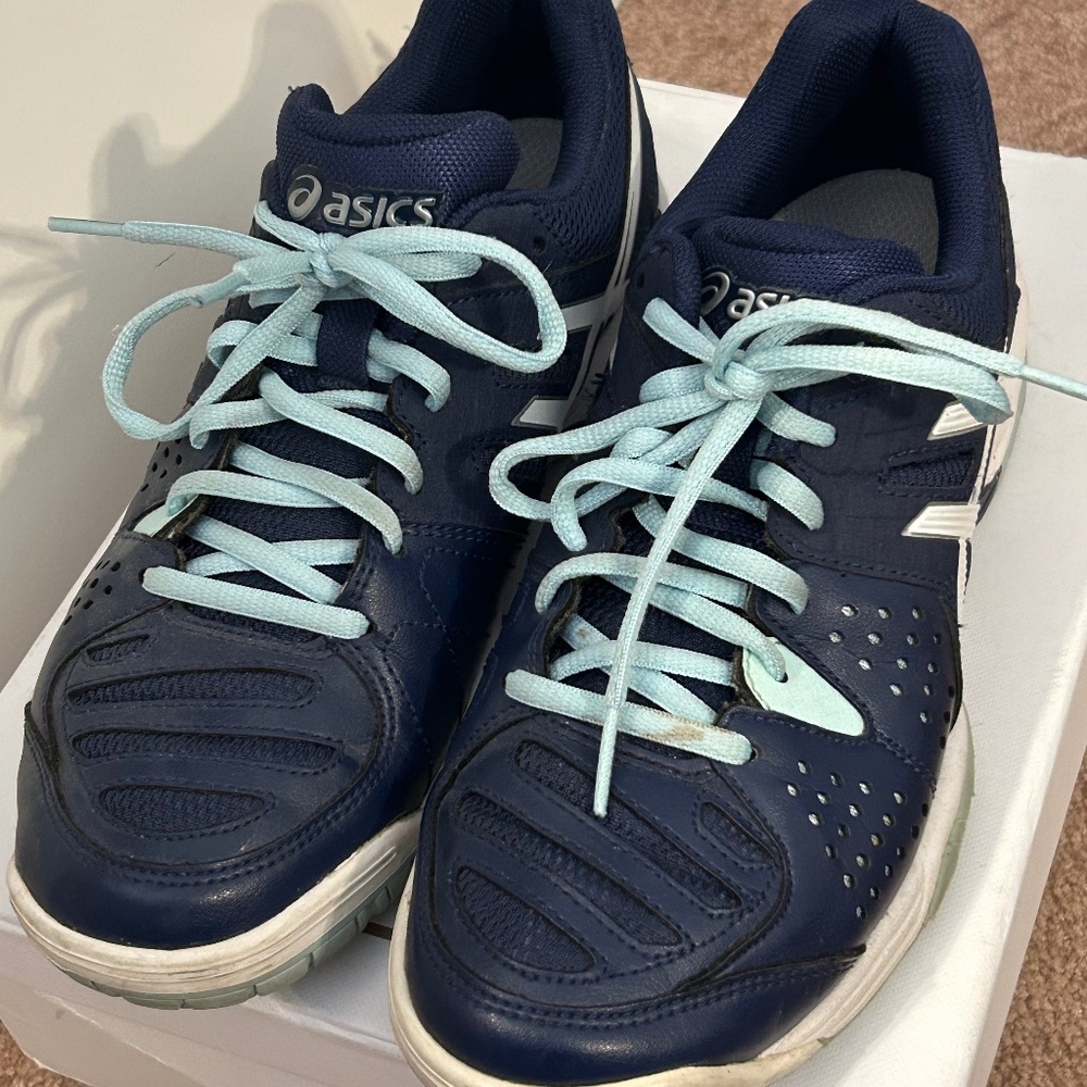 ASICS Gel Dedícate athletic shoes